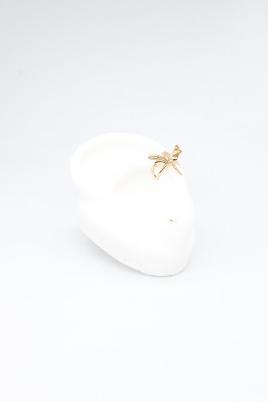 Earcuff dorado en forma de...