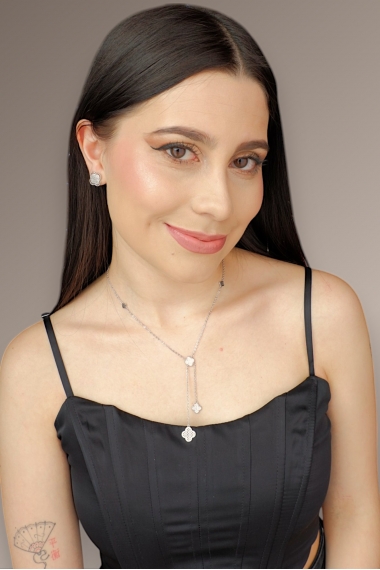 Juego Collar y aretes Trébol