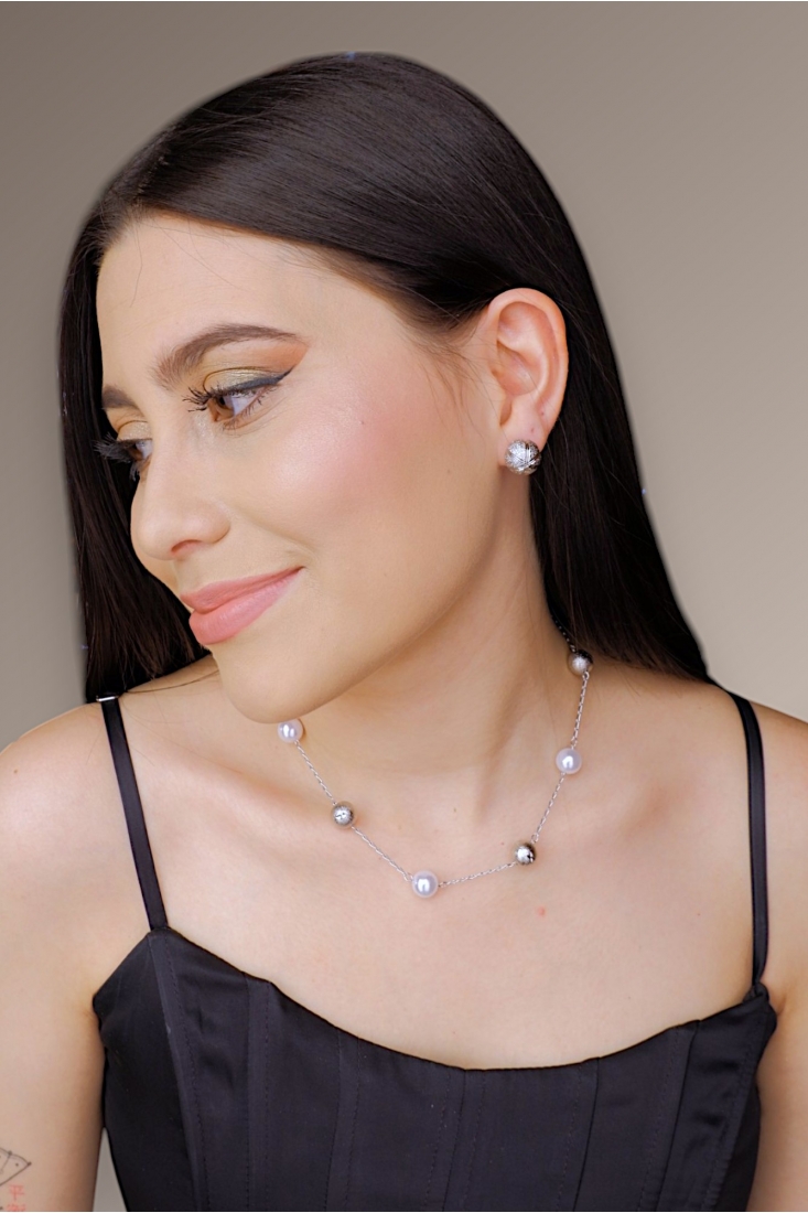 Set Gargantilla de perlas y balines con Aretes