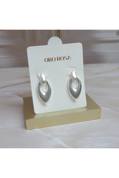 Aretes en punta cromados
